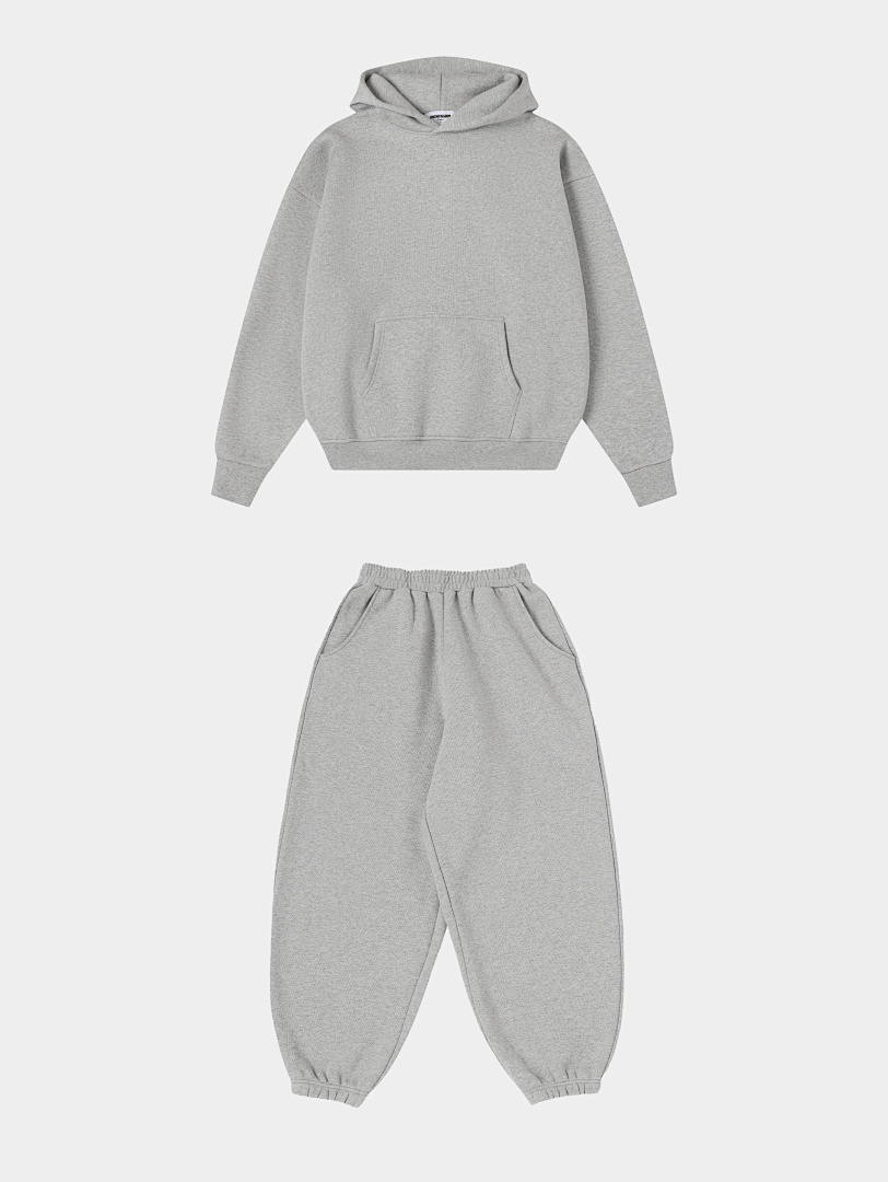 On Running 520Gsm Union Kingdom Boxy Cropped Fit Tracksuit - Image 84