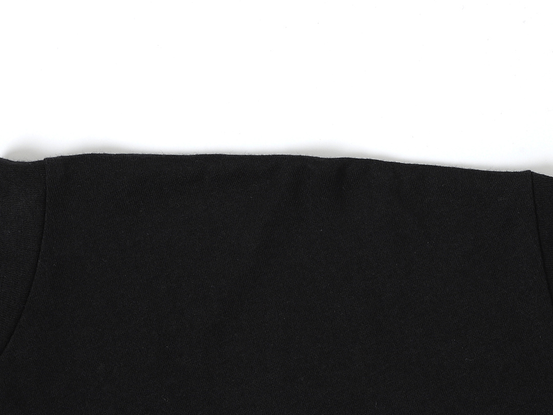 On Running 150Gsm Union Kingdom 100% Raw Cotton Relaxed Boxy Fit Blank T-Shirt - Image 16