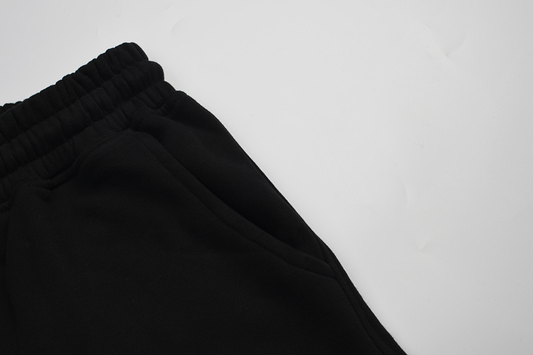 On Running 360Gsm Union Kingdom Cloud Feeling Blank Shorts - Image 41