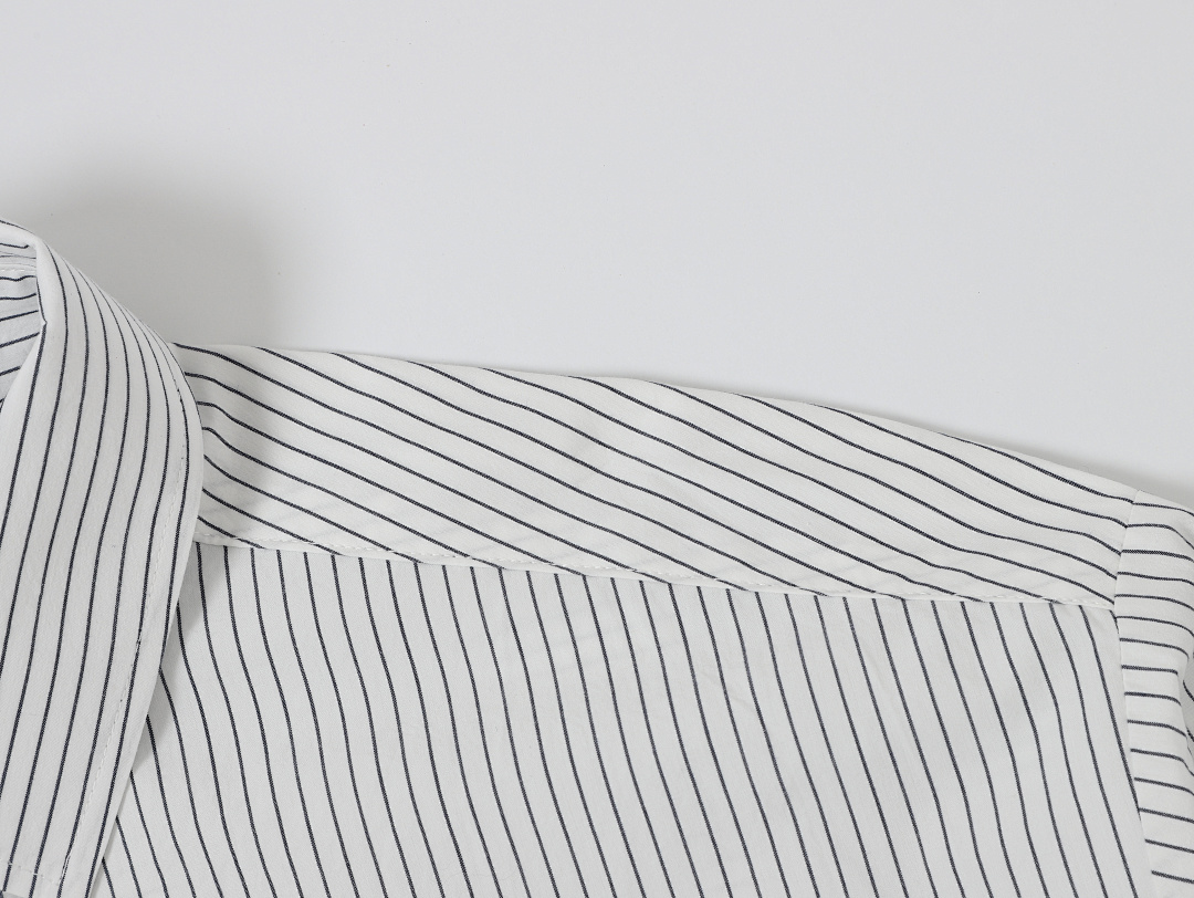 On Running [Restocking]120Gsm Union Kingdom 100% Cotton Boxy Cropped Fit Striped Long-Sleeved Shirt - Image 5