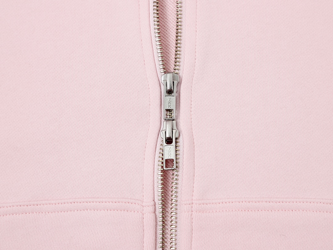 On Running 360Gsm Union Kingdom 100% Cotton French Terry Boxy Cropped Fit Zip-Up - Image 24