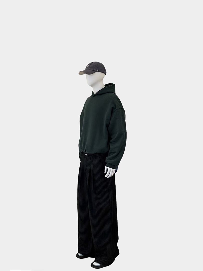 On Running [Restocking]300Gsm Union Kingdom Baggy Fit Striped Pleated Pant - Image 4