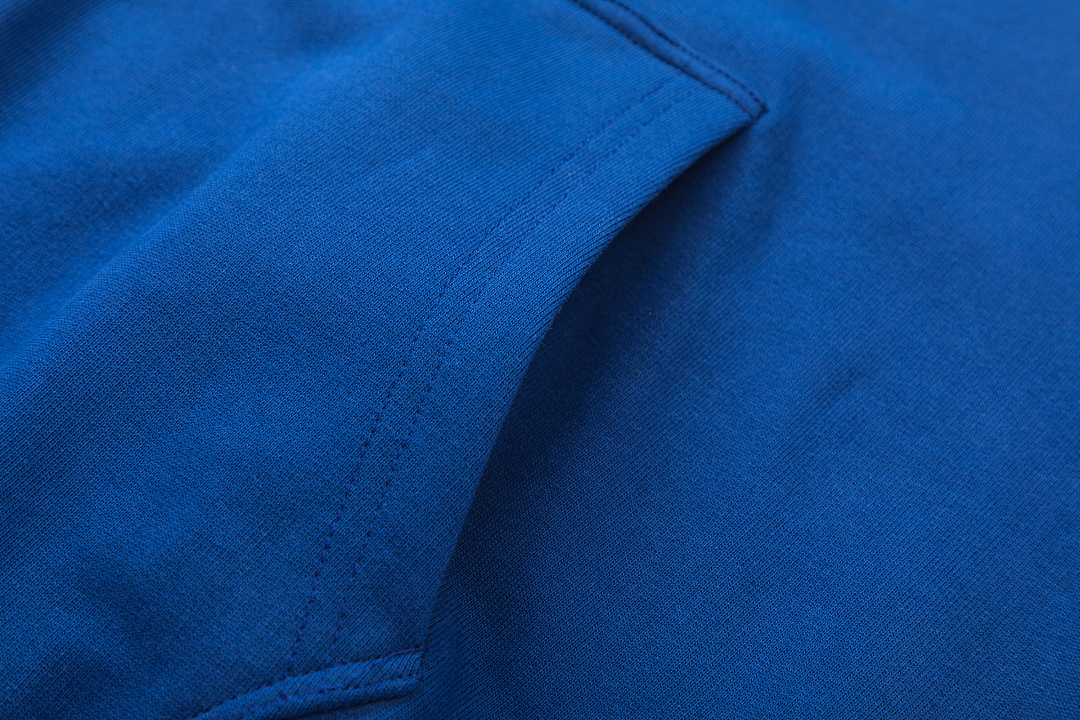 On Running 400Gsm Union Kingdom 100% Cotton French Terry Loose Fit Hoodie - Image 28