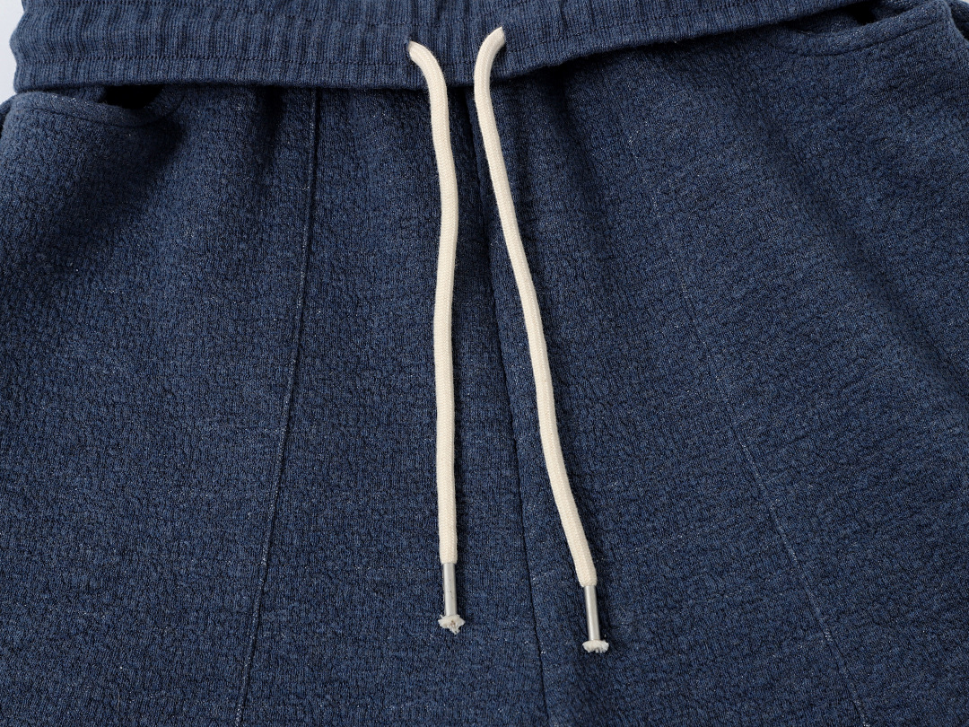 On Running 380Gsm Union Kingdom Bubble Texture Soft Boxy Cropped Fit Tracksuit - Image 17