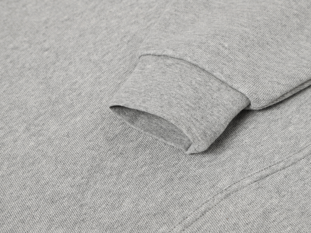 On Running 520Gsm Union Kingdom Boxy Cropped Fit Tracksuit - Image 70