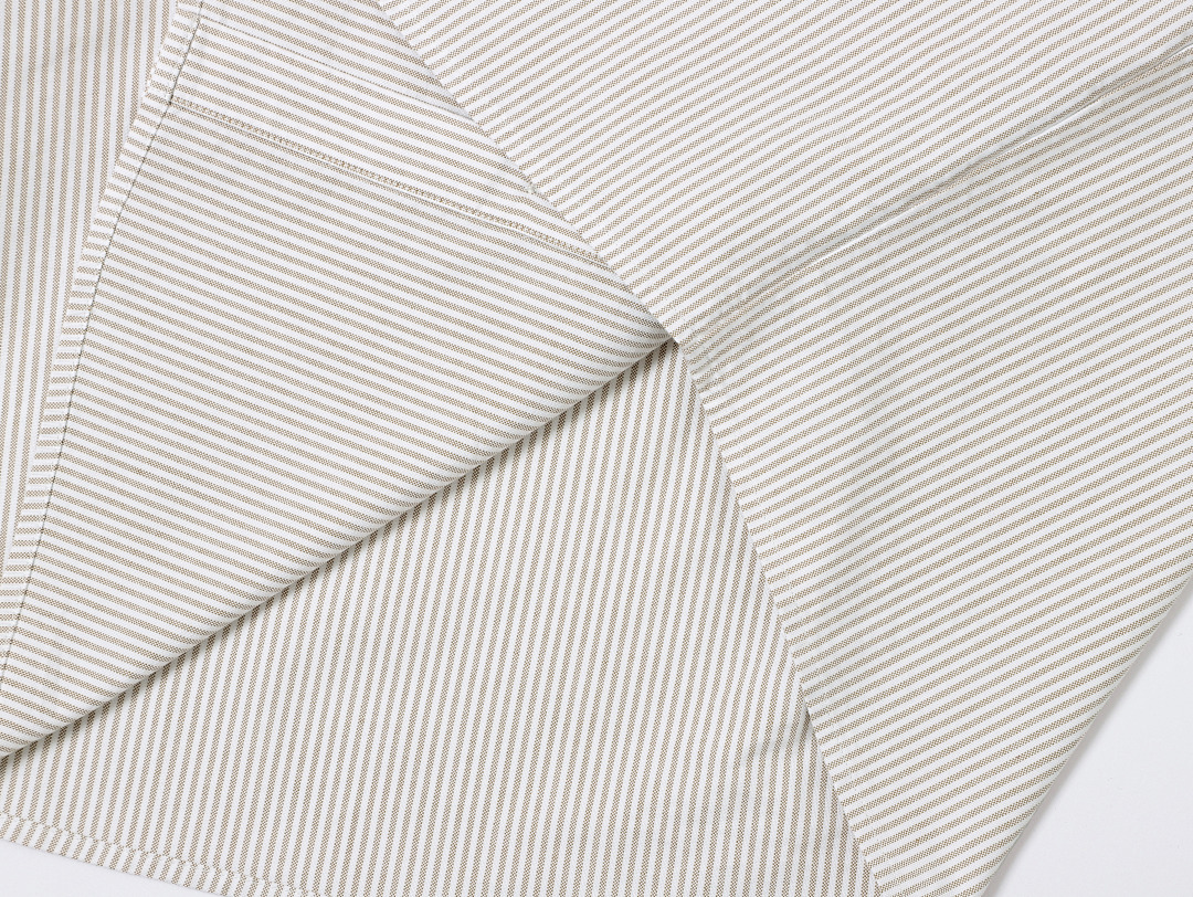 On Running [Restocking]180Gsm 100% Cotton Oxford Weave Boxy Cropped Fit Long-Sleeved Shirt - Image 17