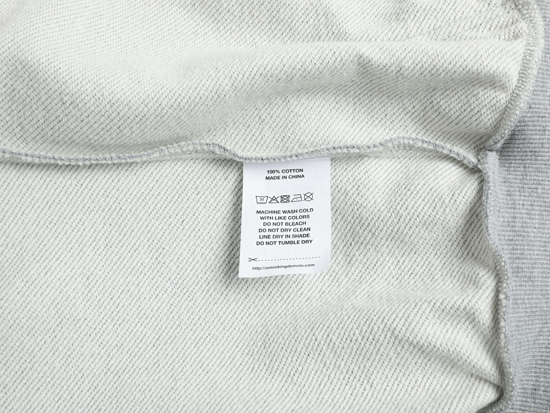 On Running 480Gsm Union Kingdom 100% Cotton French Terry Raglan Boxy Cropped Fit Zip-Up - Image 19