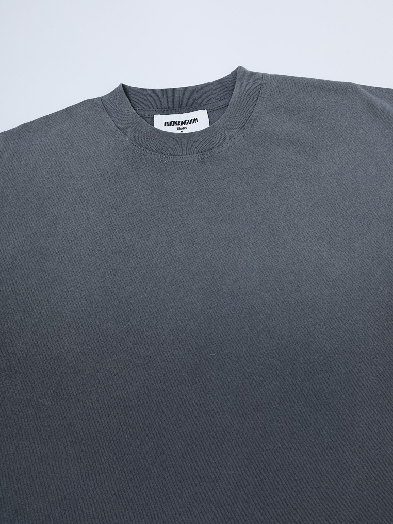 On Running 250Gsm Union Kingdom Vintage Washed 100% Cotton Loose Fit Blank T-Shirt - Image 4