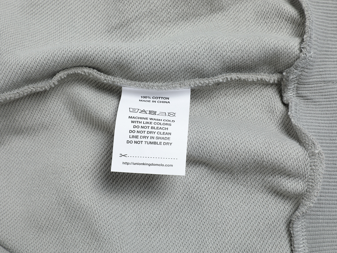 On Running 480Gsm Union Kingdom 100% Cotton French Terry Raglan Boxy Cropped Fit Hoodie - Image 25
