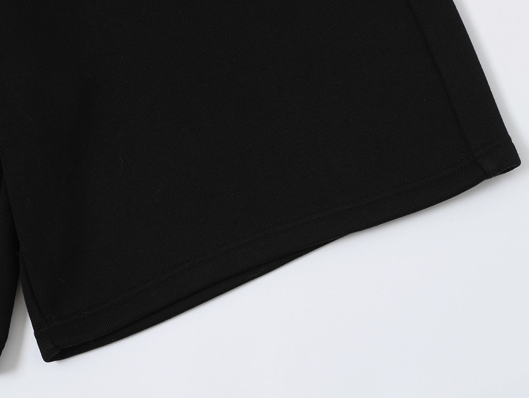 On Running 520Gsm Union Kingdom Cozy Baggy Shorts - Image 41