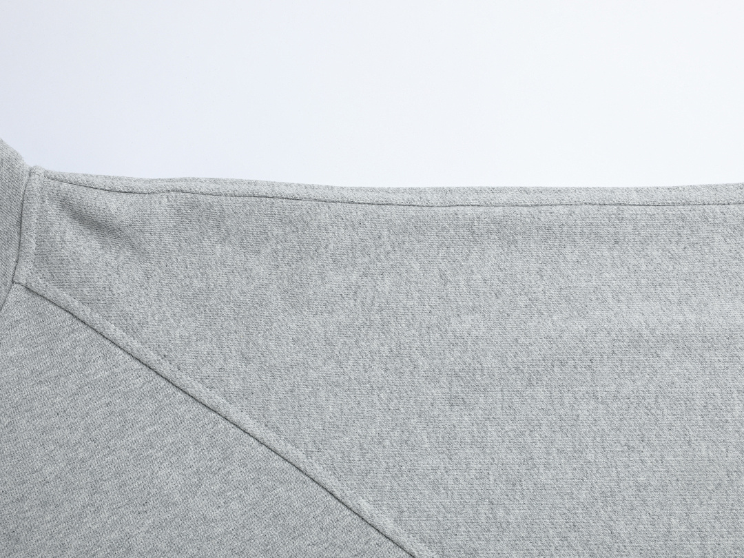 On Running 480Gsm Union Kingdom 100% Cotton French Terry Raglan Boxy Cropped Fit Zip-Up - Image 17