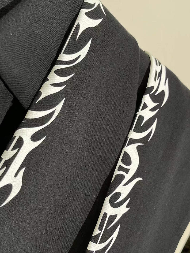 Other SOLD OUT VETEMENTS Black Gothic Font Long Sleeve T-Shirt - Image 7