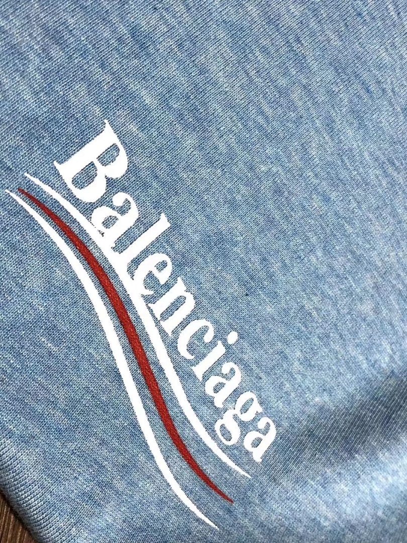 Balenciaga SOLD OUT Balenciag Blue Campaign - Image 10