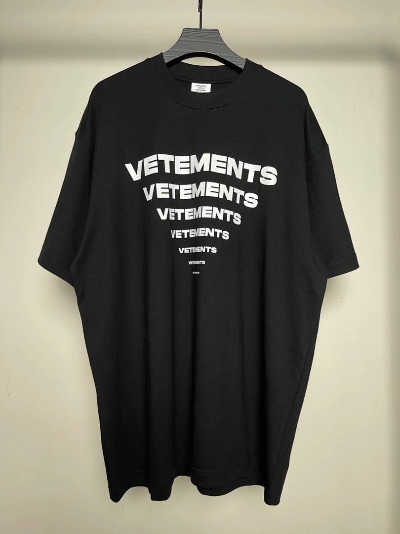 Other SOLD OUT Vetements Reduced Logo Tee