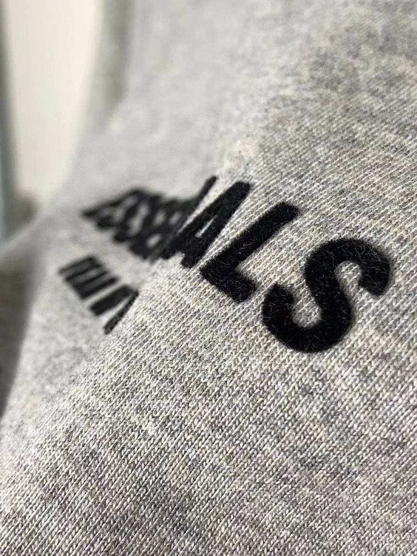 Other FEAR OF GOD ESSENTIALS Tee - Image 10