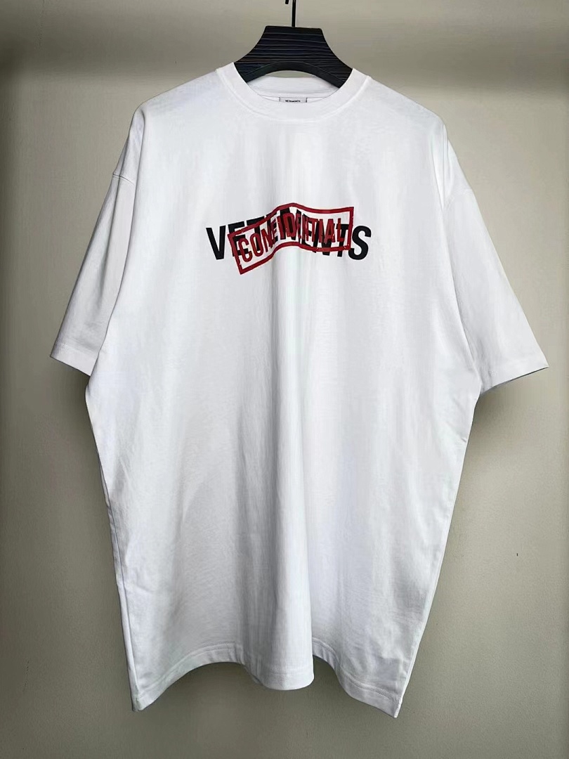Other SOLD OUT VETEMENTS CONFIDENTIAL Tee