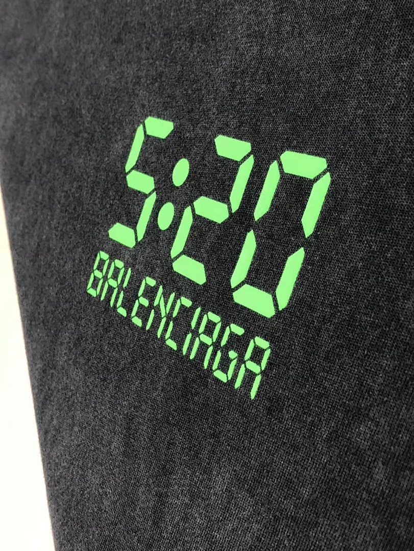 Balenciaga SOLD OUT Balenciag 5:20 Glow In The Dark Tee - Image 8