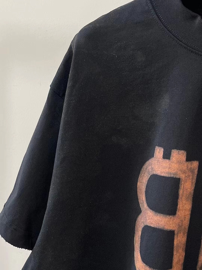 Balenciaga SOLD OUT BAL Crypto T-SHIRT Oversize In Black Faded - Image 5