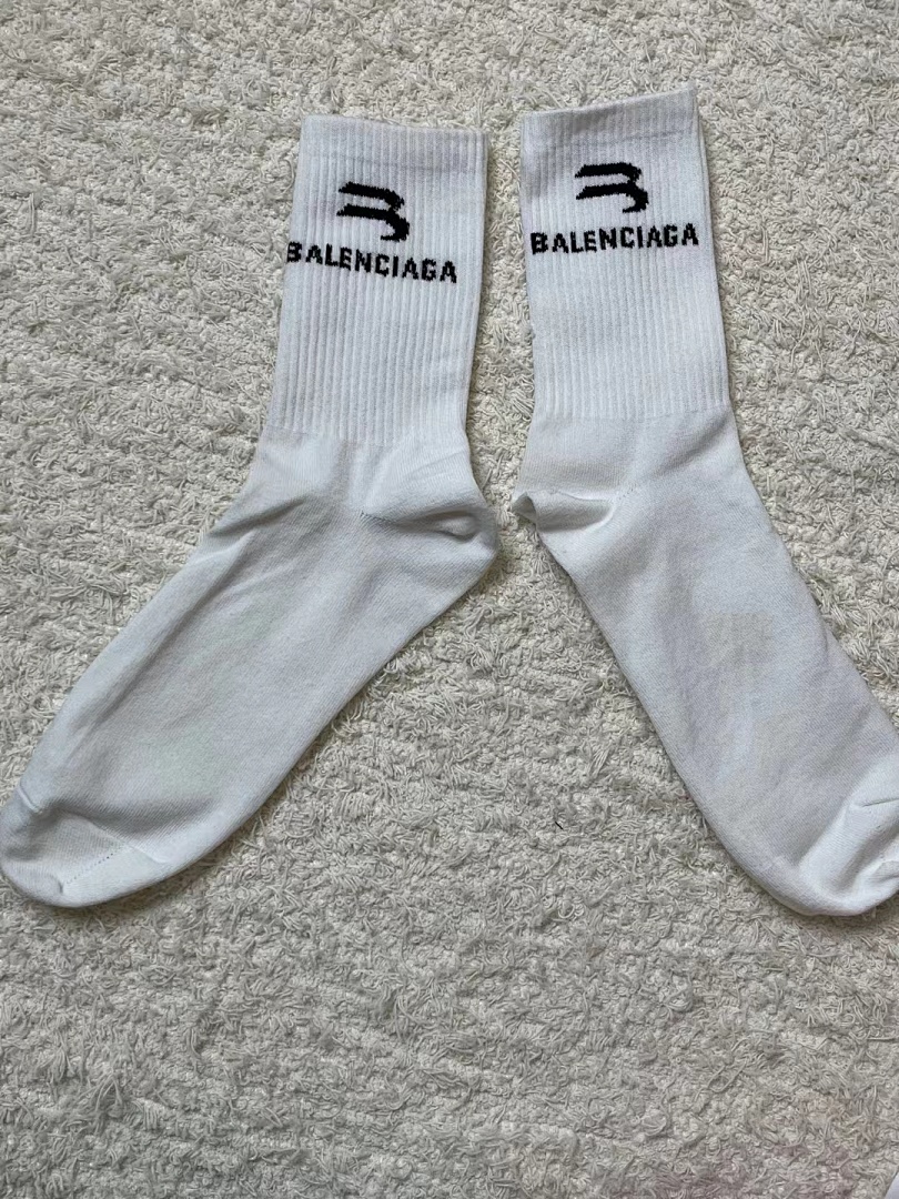 Balenciaga SOLD OUT Balenciag Luminous Socks - Image 4