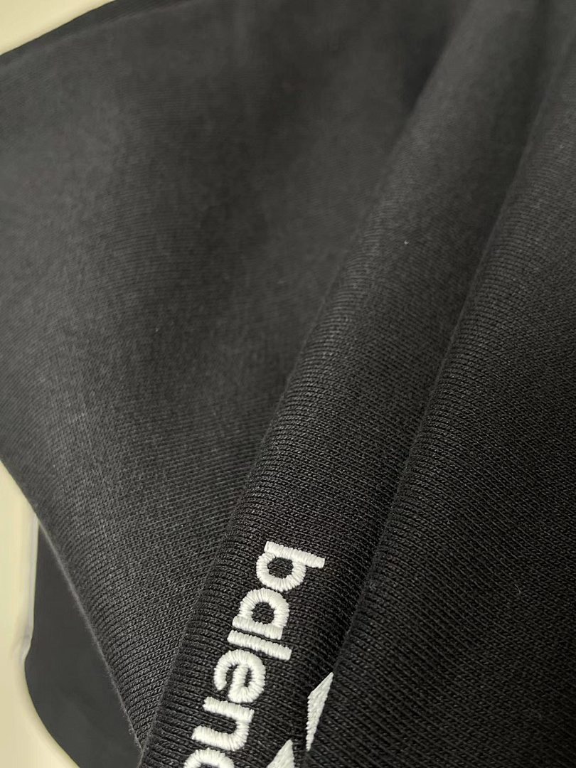 Balenciaga SOLD OUT Blenciag Soccer Baggy Pants - Image 7