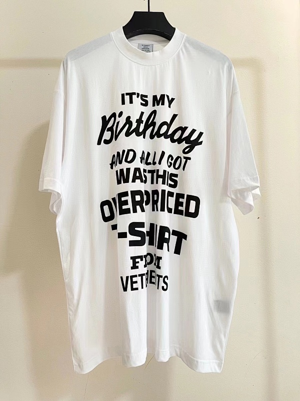 SOLD OUT VETEMENTS ITS MY BIRTHDAY Tee, photo 1