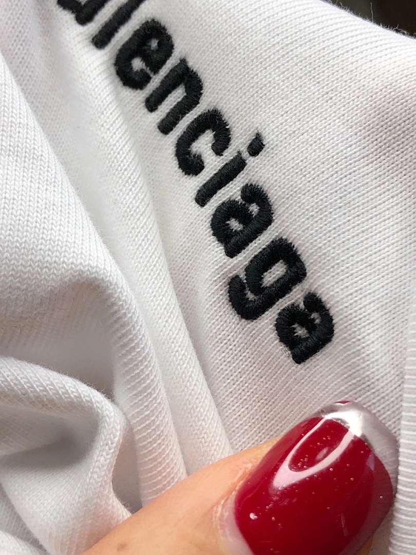 Balenciaga SOLD OUT BALENCIAG BB NEW SEASON Tee - Image 10