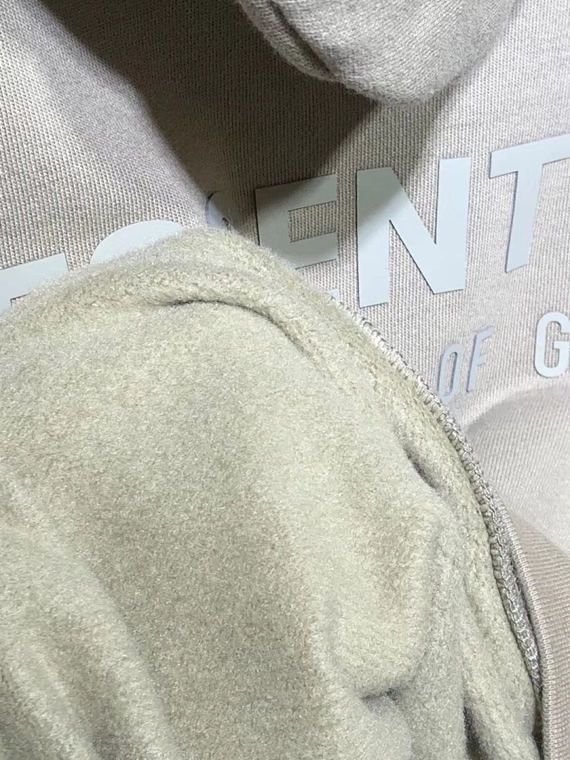 Other SOLD OUT FEAR OF GOD ESSENTIALS - Image 16