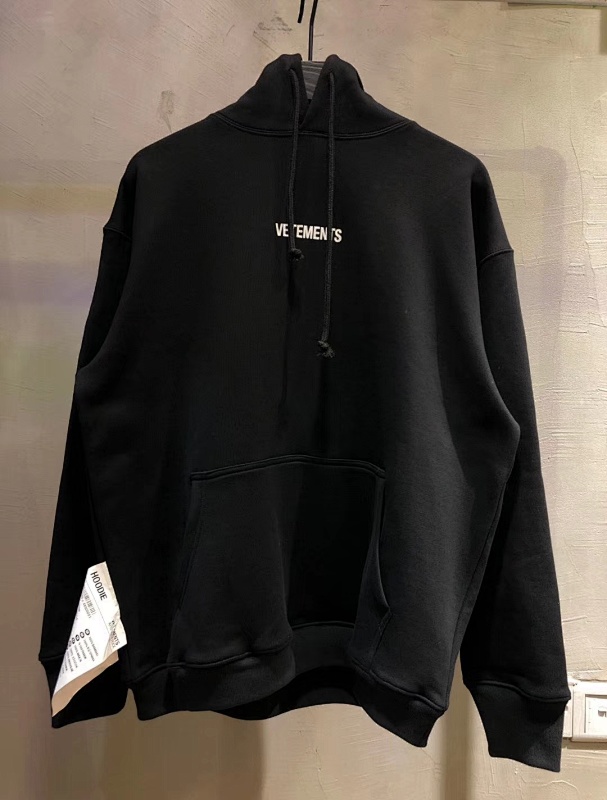 SOLD OUT VETEMENTS, photo 1