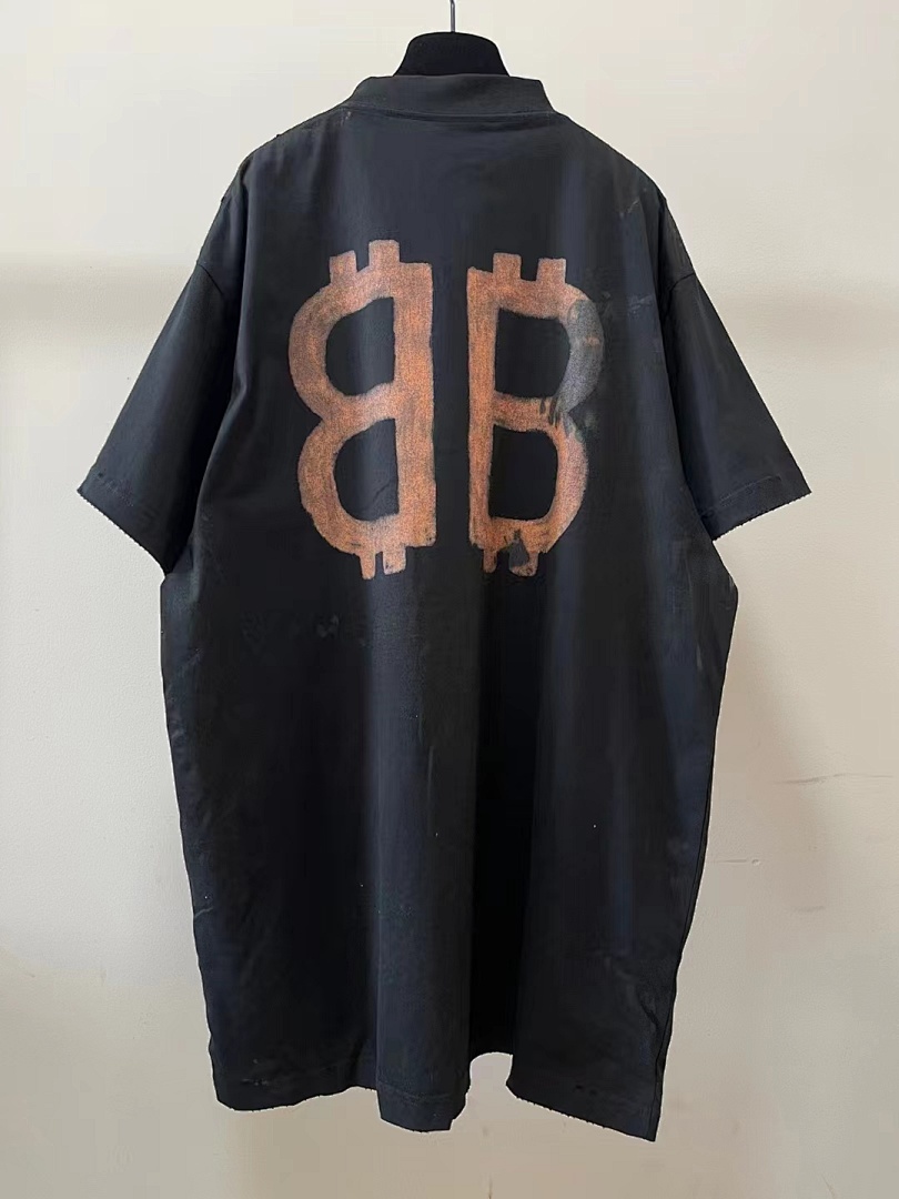 Balenciaga SOLD OUT BAL Crypto T-SHIRT Oversize In Black Faded - Image 3