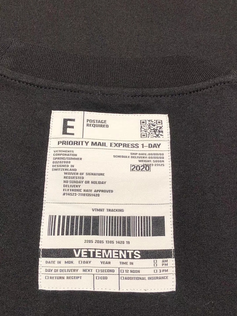 Other SOLD OUT VETEMENTS BLACK POSTAGE T - Image 14