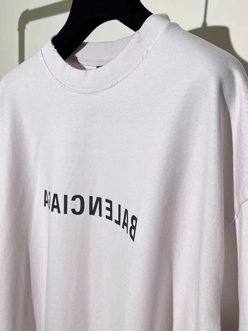 Balenciaga SOLD OUT Balenciag Mirror Tee - Image 4