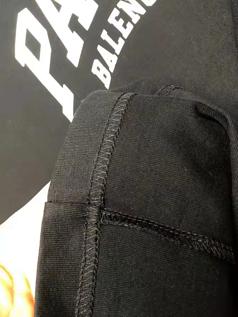 Balenciaga Blenciaga 2022 PARIS Tee - Image 10