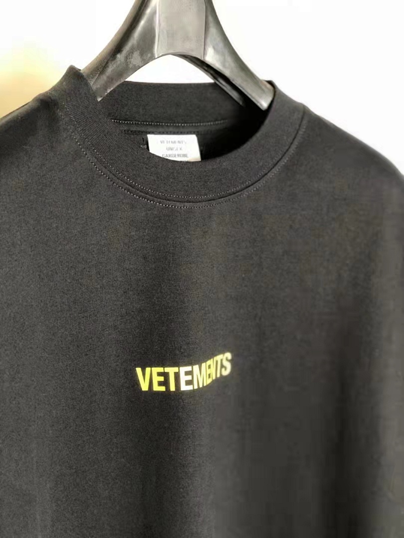 Other SOLD OUT VETEMENTS LIMITED EDITION Logo Tee - Image 3