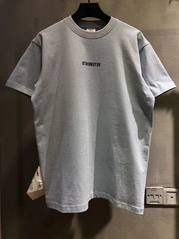 SOLD OUT VETEMENTS Blue Mirror Print, photo 1