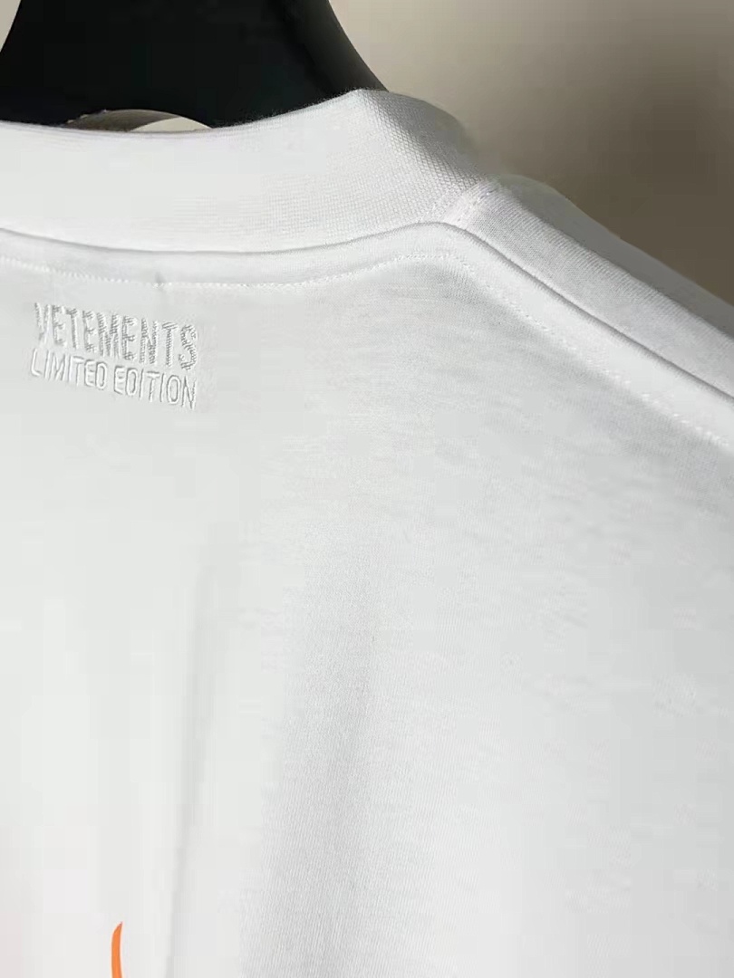 Other VETEMENTS Hotter Than Your Ex T-Shirt - Image 5