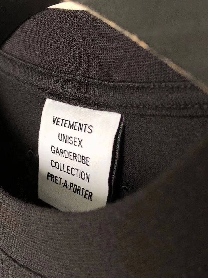 Other SOLD OUT Vetements HAUTE COUTURE Italian Flag Embroidery Tee - Image 6