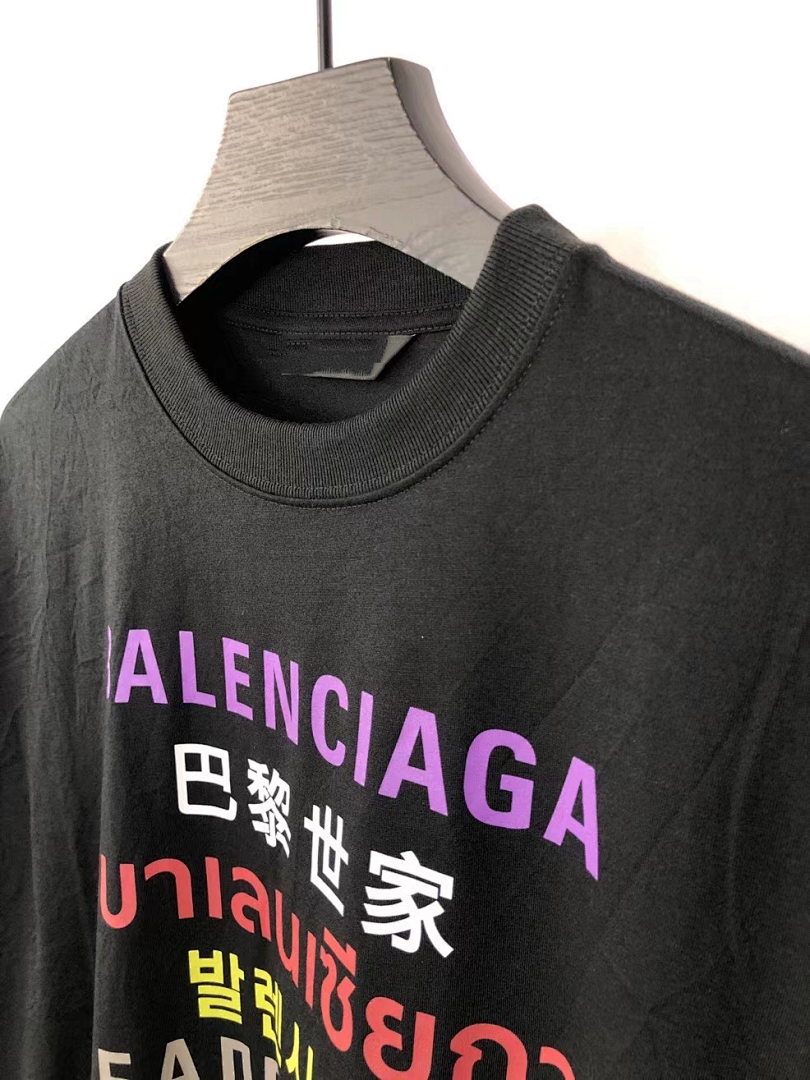 Other SOLD OUT Balenciag Language Tee - Image 4