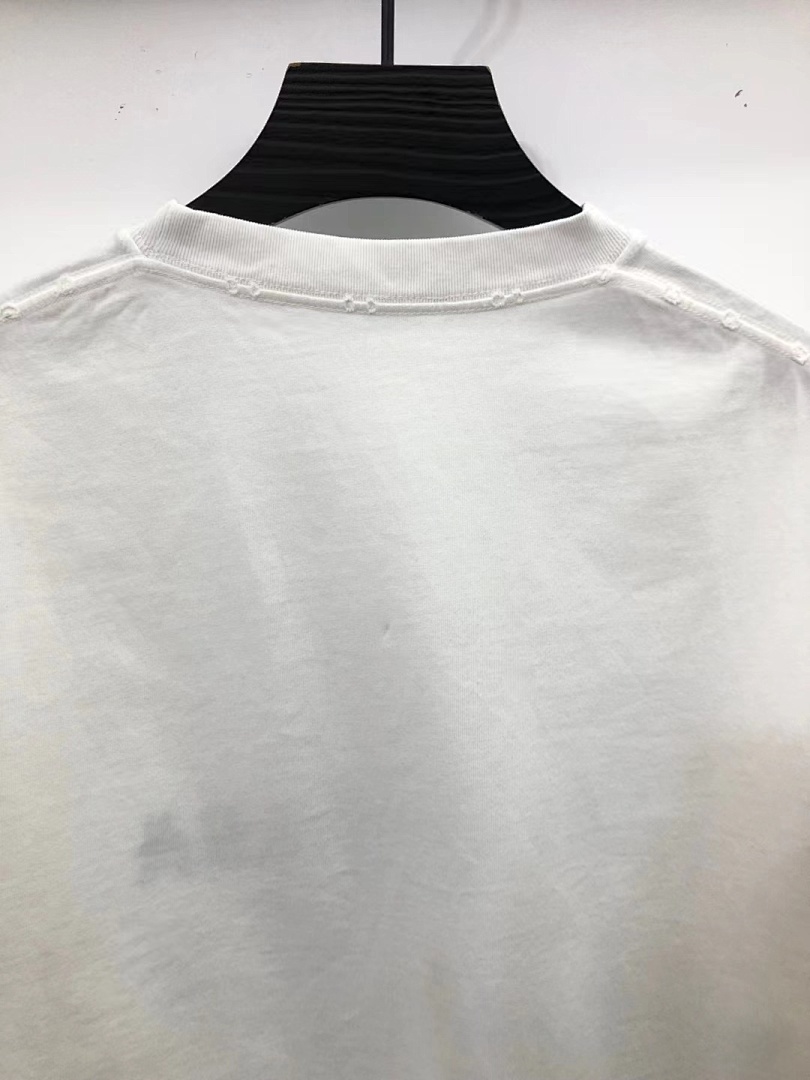 Balenciaga SOLD OUT Balenciag Love Logo Tee - Image 5