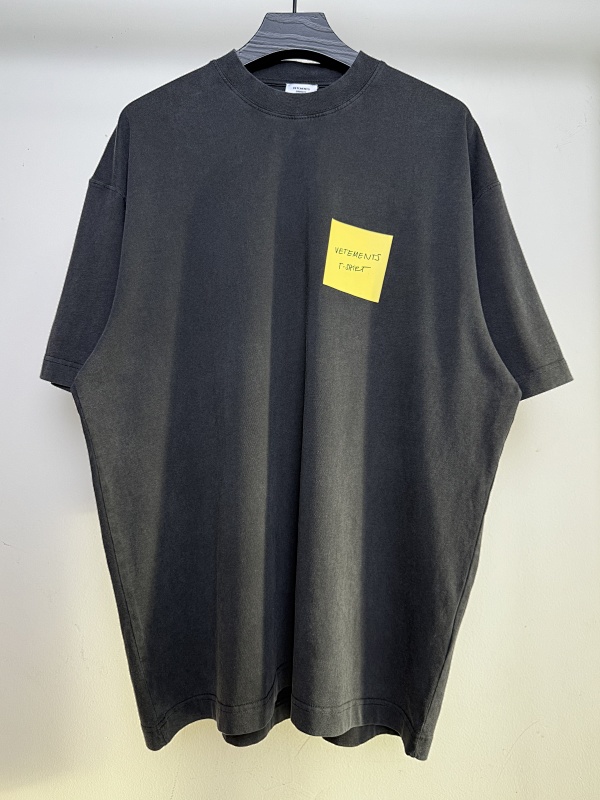 SOLD OUT VETEMENTS 2025SS Washed Sticky Note Tee, photo 1