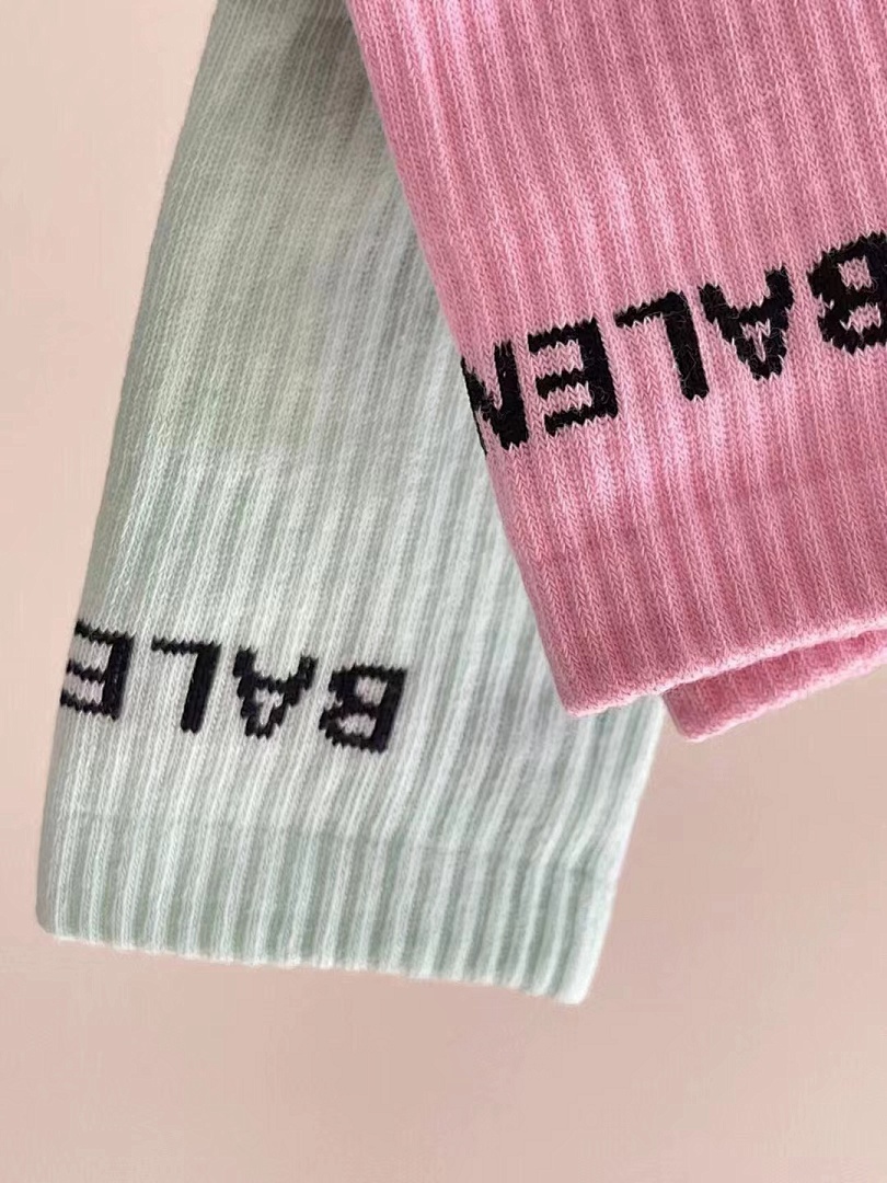 Balenciaga Balenciag Socks 2 In 1 - Image 4
