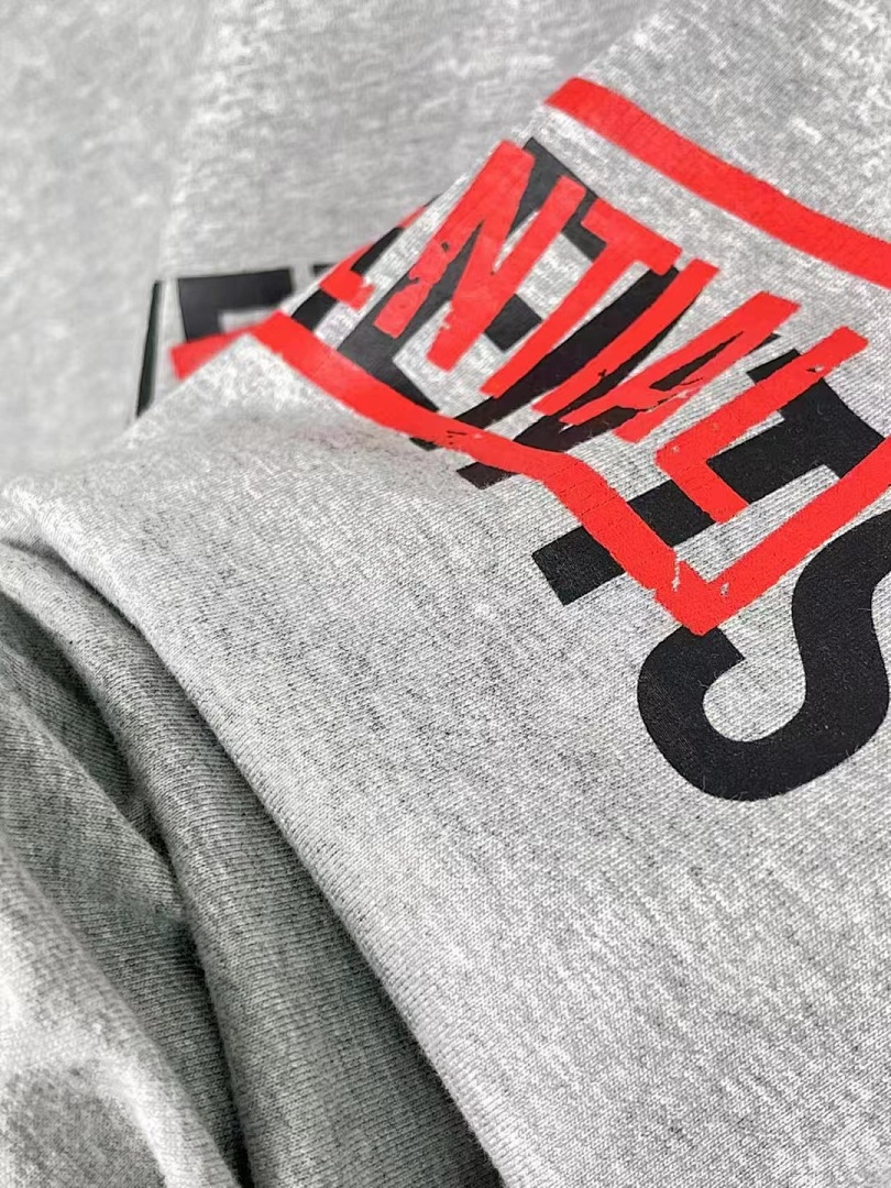 Other VETEMENTS CONFIDENTIAL Tee - Image 8