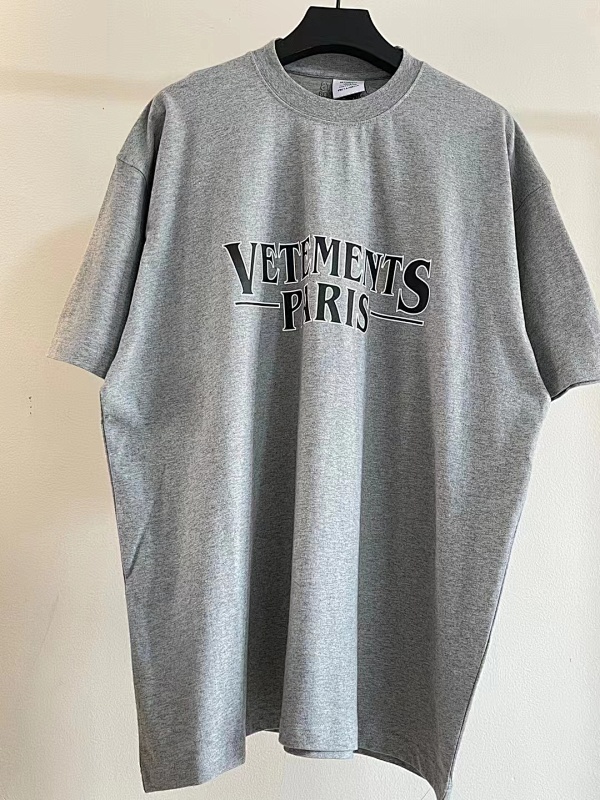 Other SOLD OUT VETEMENTS Paris Logo T-Shirt