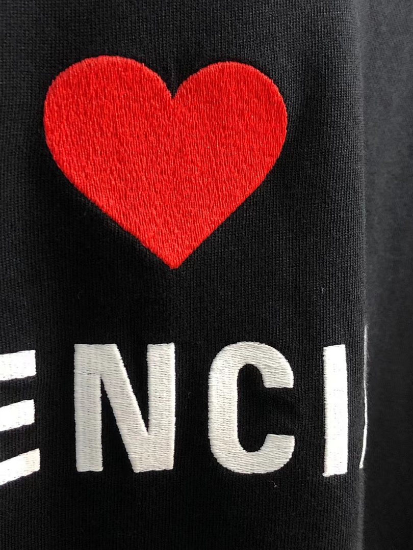 Balenciaga SOLD OUT Balenciag Love Logo Tee - Image 8