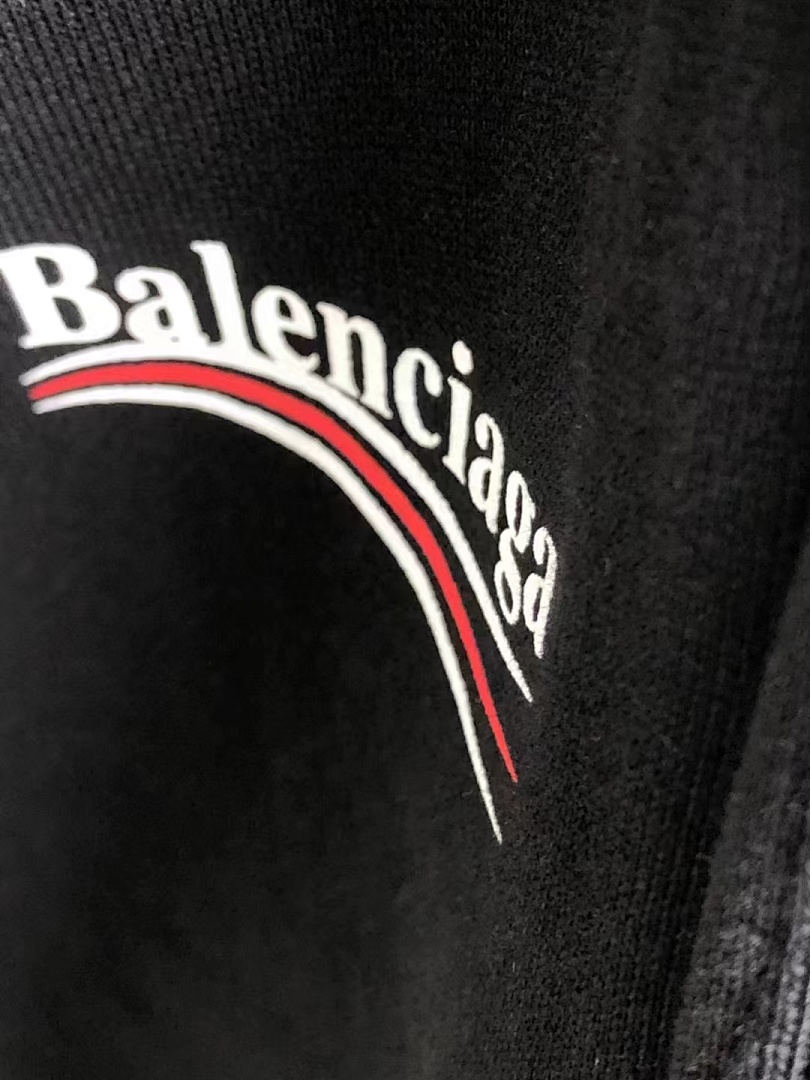 Balenciaga SOLD OUT Balenciag Campaign Shorts - Image 7