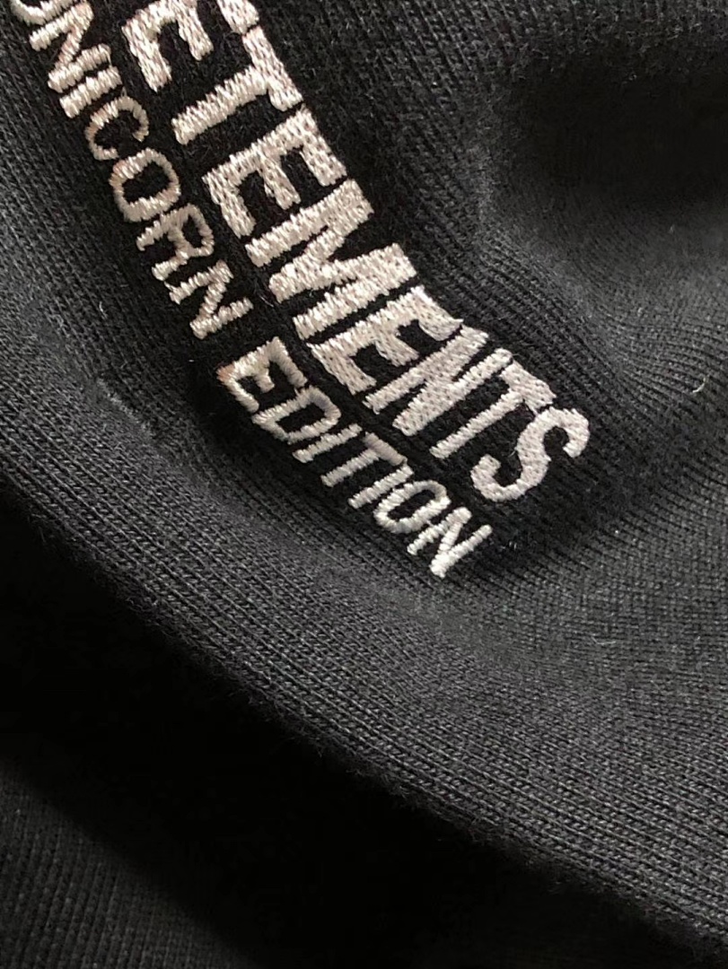 Other SOLD OUT VETEMENTS - Image 7