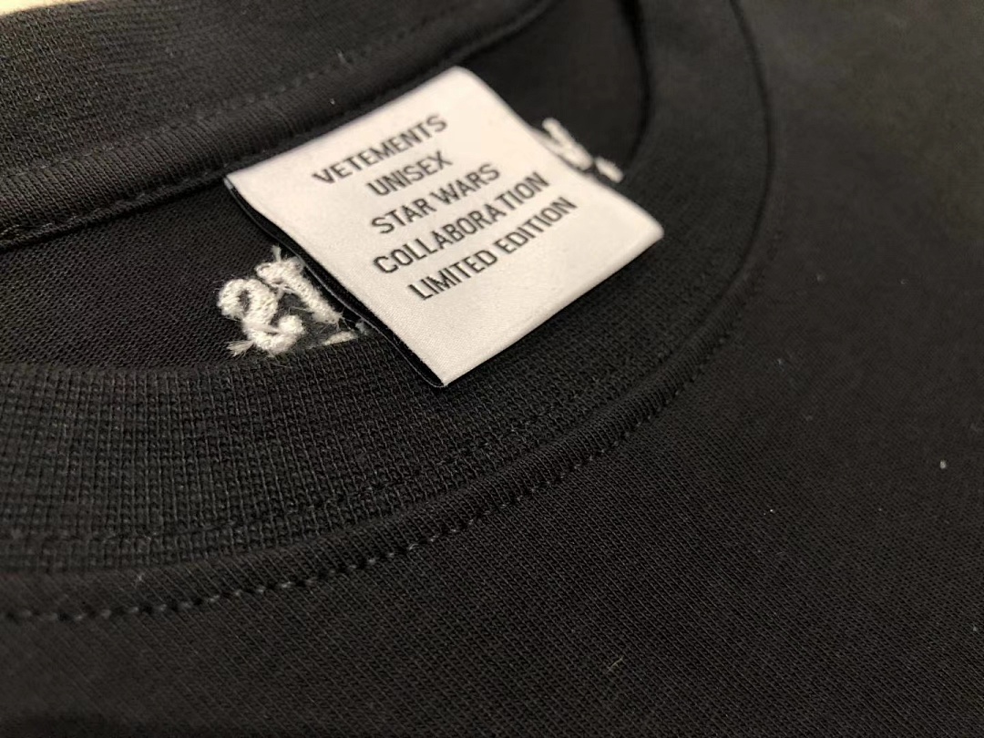 Other SOLD OUT VETEMENTS - Image 19
