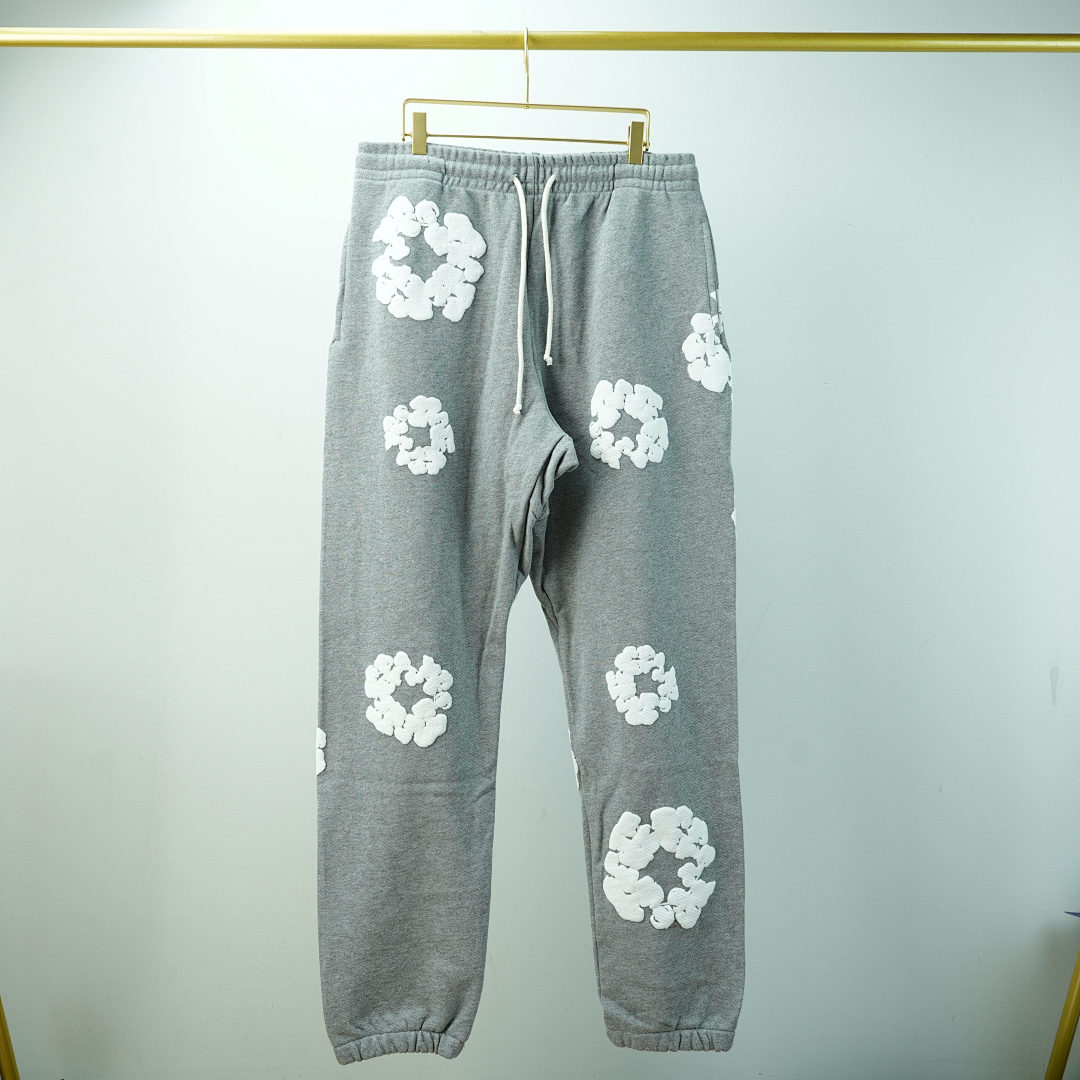 Other 250 Denim Tears The Cotton Wreath Sweatpants (Grey) - Image 4