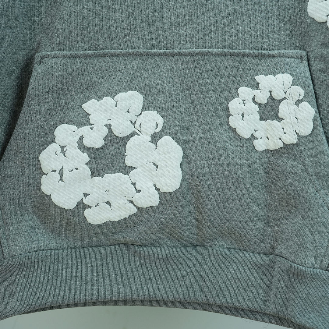 Other 275 Denim Tears The Cotton Wreath Sweatshirt (Grey) - Image 25