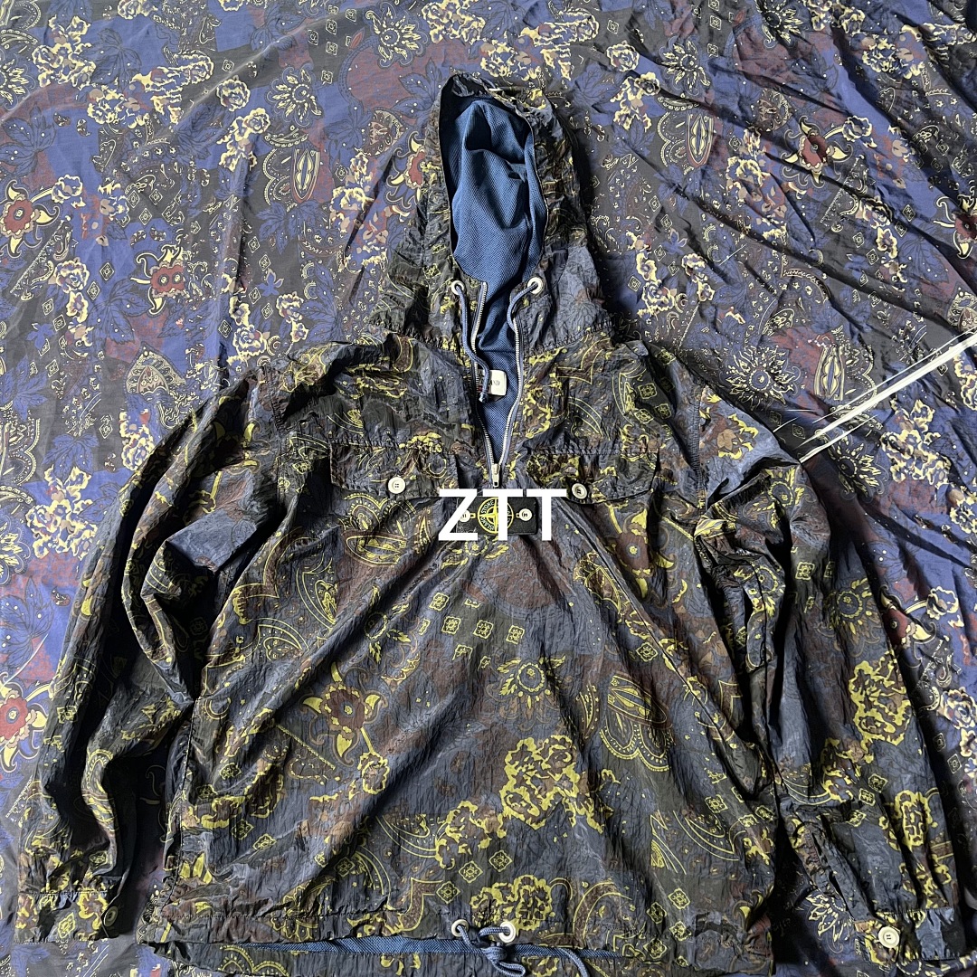 528, photo 1