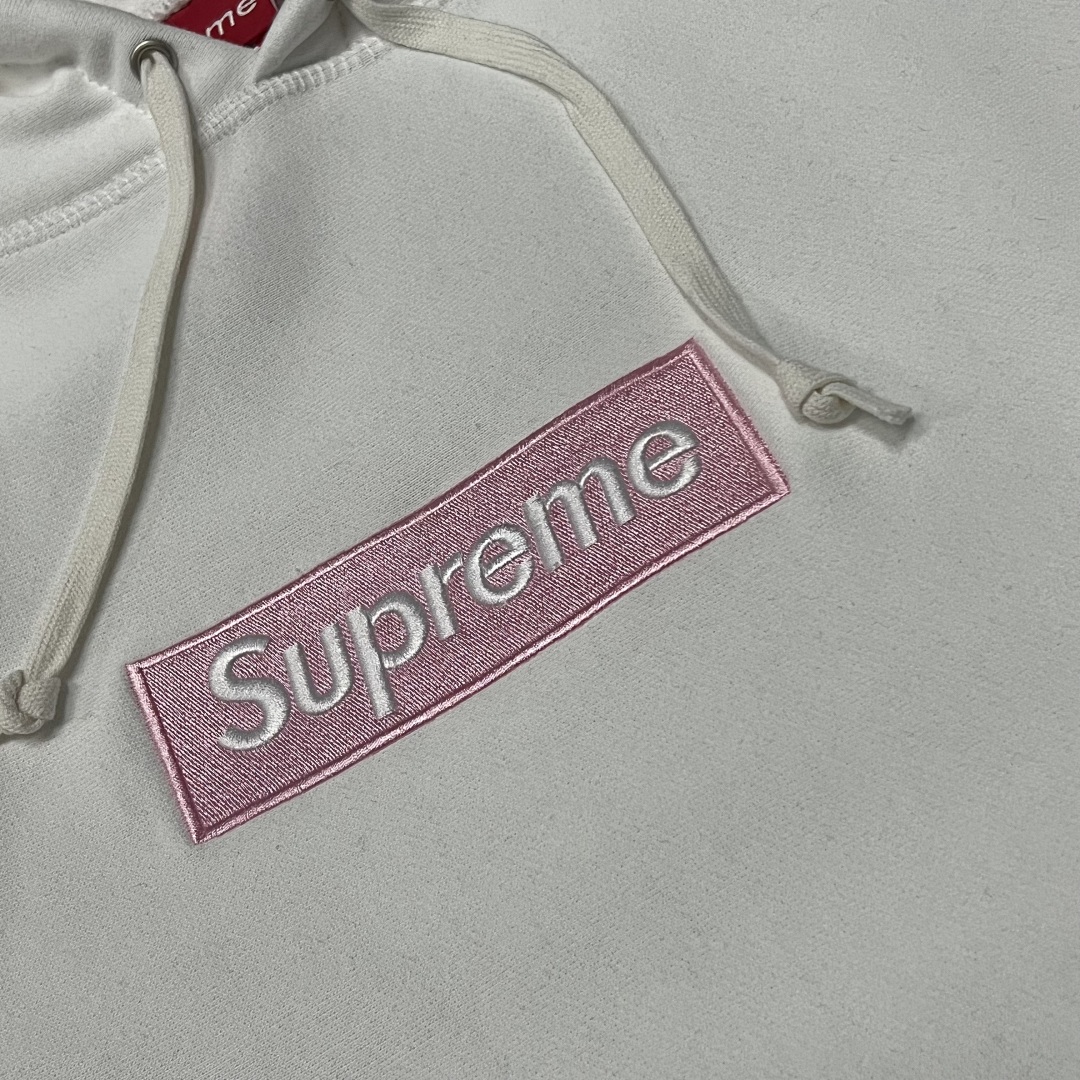 Other Supreme - Image 16